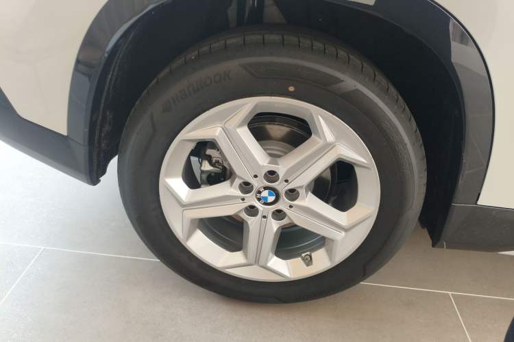 Used BMW iX1 2023 eDrive25L X Design Package Exterior 4