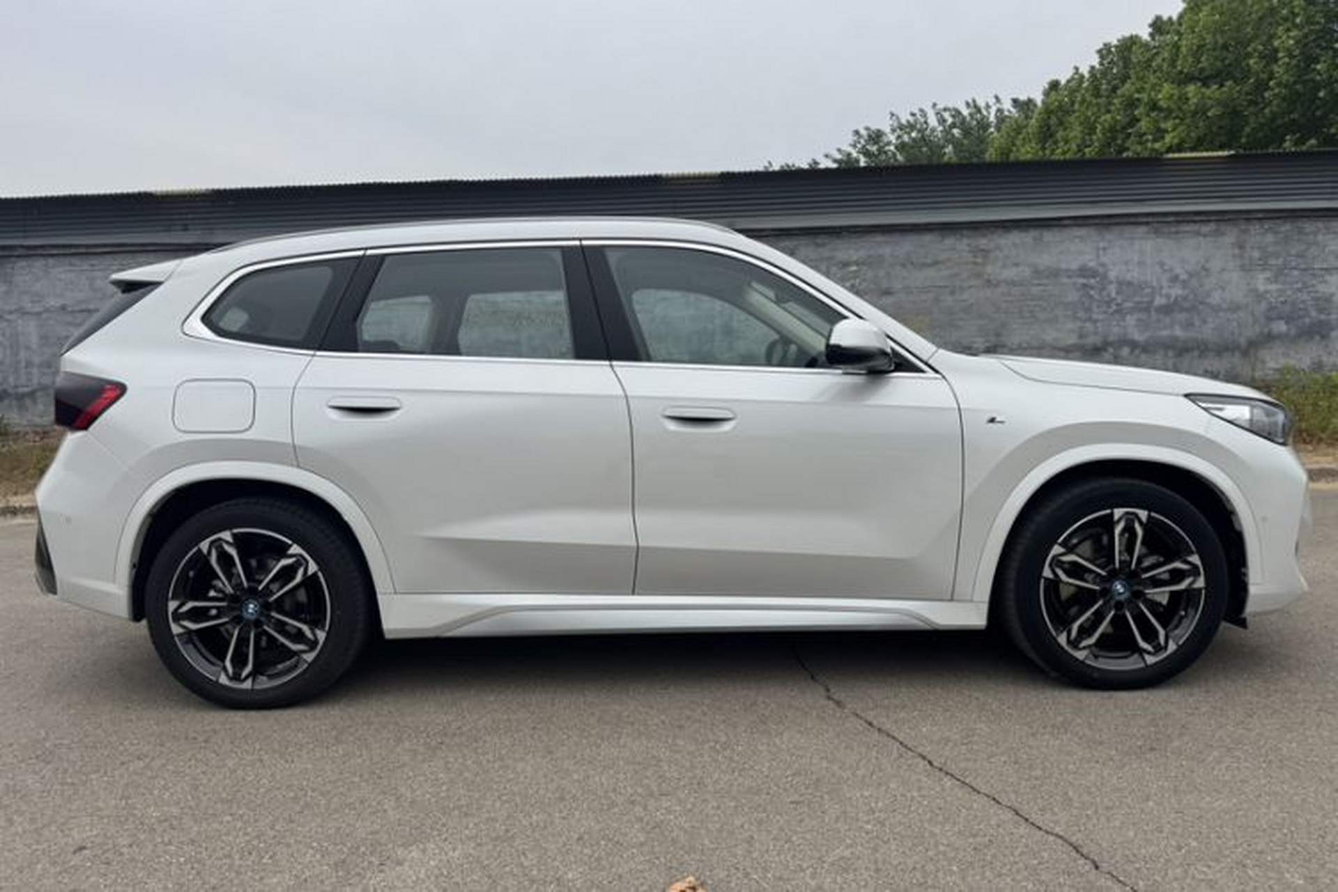 Used BMW iX1 2023 xDrive30L M Sport Package Exterior 5