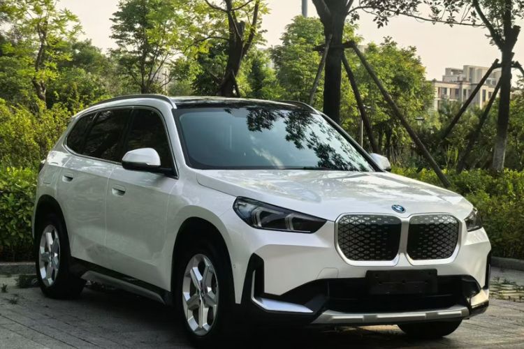 Used BMW iX1 2023 eDrive25L X Design Package Exterior 8