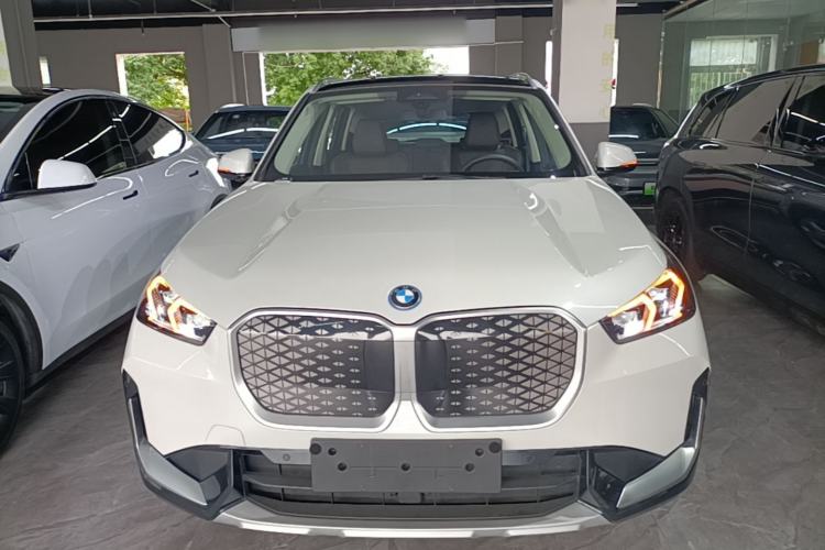 Used BMW iX1 2023 eDrive25L X Design Package Front