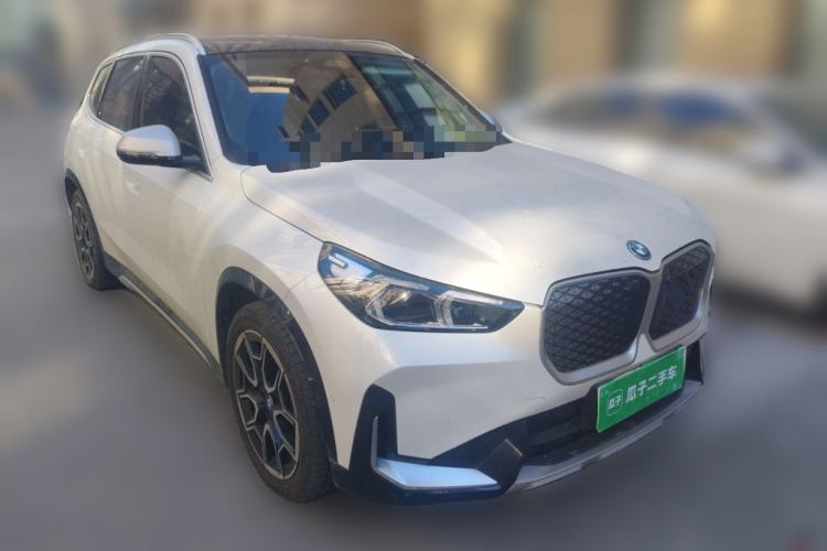 Used BMW iX1 2023 xDrive30L X Design Package Front Right 45 Deg