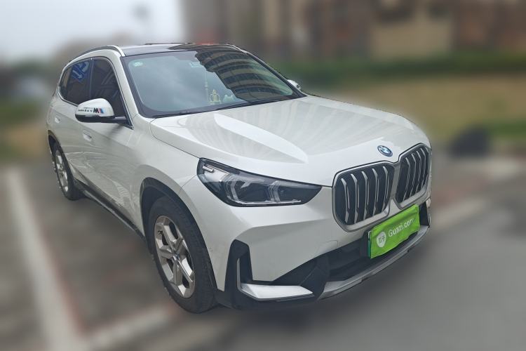 Used BMW iX1 2023 eDrive25L X Design Package Front Right 45 Deg
