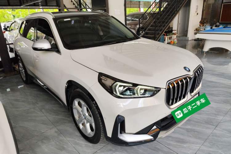 Used BMW iX1 2023 eDrive25L X Design Package Front Right 45 Deg