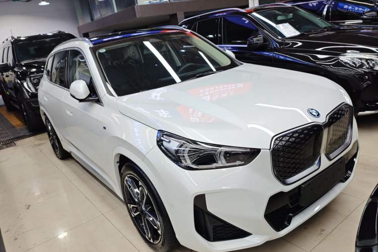 Used BMW iX1 2023 eDrive25L M Sport Package Front Right 45 Deg