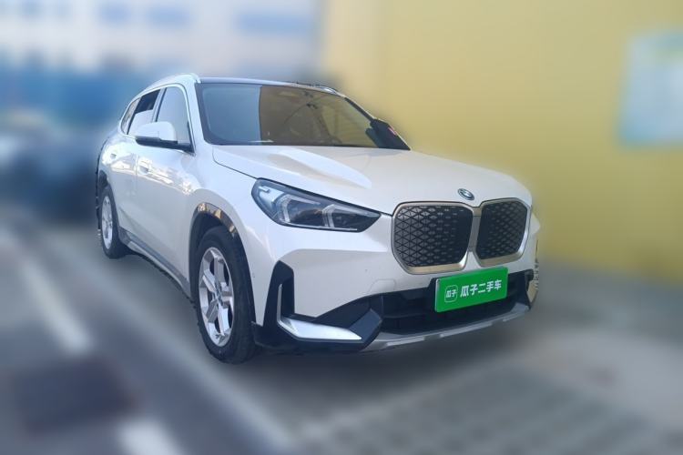 Used BMW iX1 2023 eDrive25L X Design Package Front Right 45 Deg