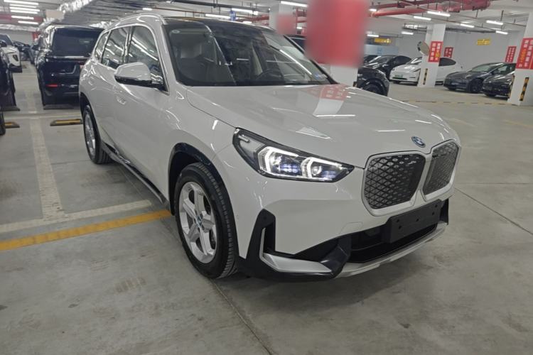 Used BMW iX1 2023 eDrive25L X Design Package Front Right 45 Deg