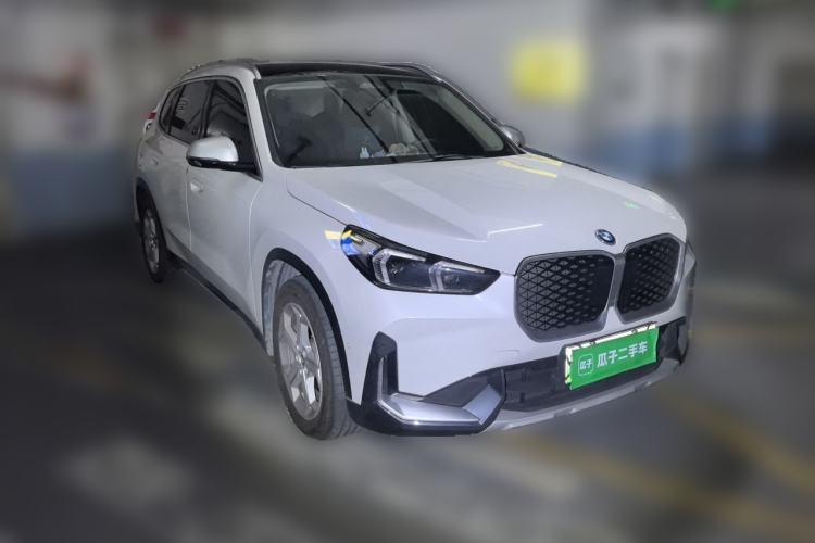 Used BMW iX1 2023 eDrive25L X Design Package Front Right 45 Deg