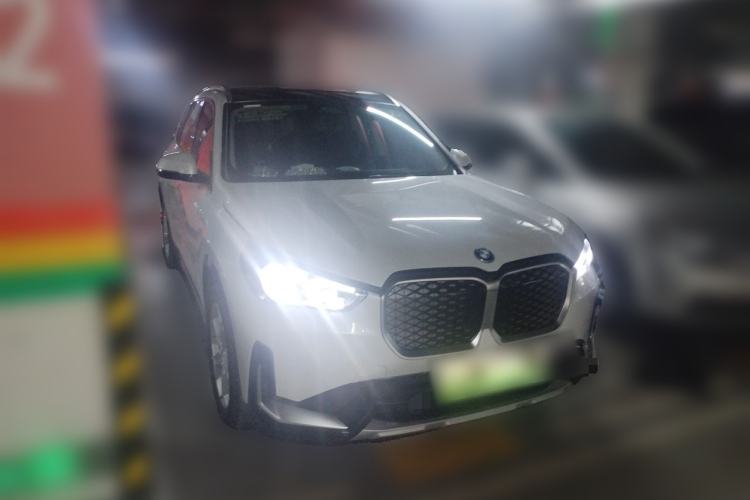 Used BMW iX1 2023 eDrive25L X Design Package Front Right 45 Deg