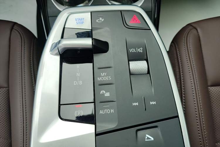Used BMW iX1 2023 eDrive25L M Sport Package Gear Lever