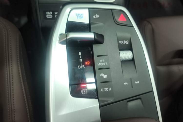 Used BMW iX1 2023 eDrive25L M Sport Package Gear Lever