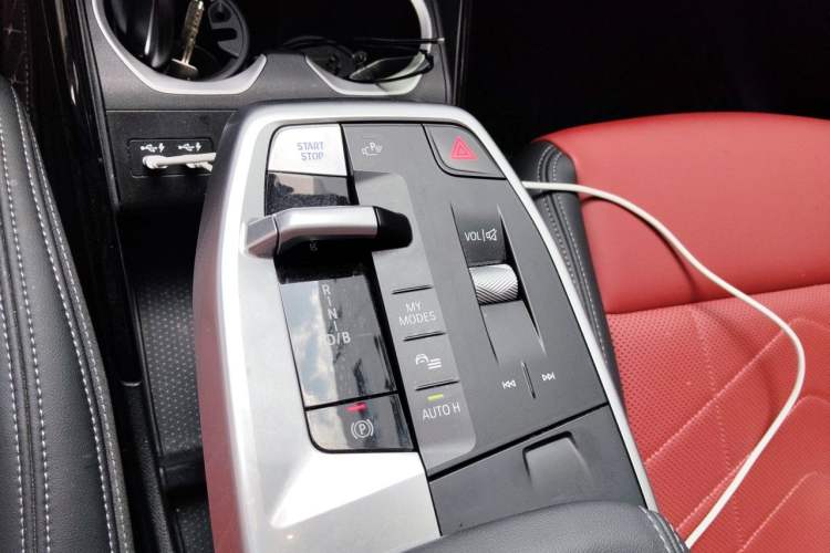 Used BMW iX1 2023 eDrive25L M Sport Package Gear Lever