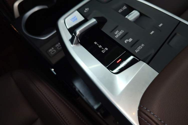 Used BMW iX1 2023 xDrive30L X Design Package Gear Lever