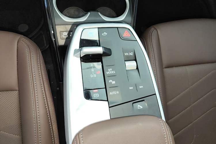 Used BMW iX1 2023 eDrive25L M Sport Package Gear Lever