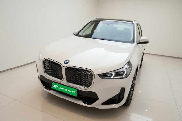 Ojetý BMW iX1 2023 eDrive25L M Sport Package Guazi used car, China used car export, Used car for sale, Used  cars, Cheapest cars for sale