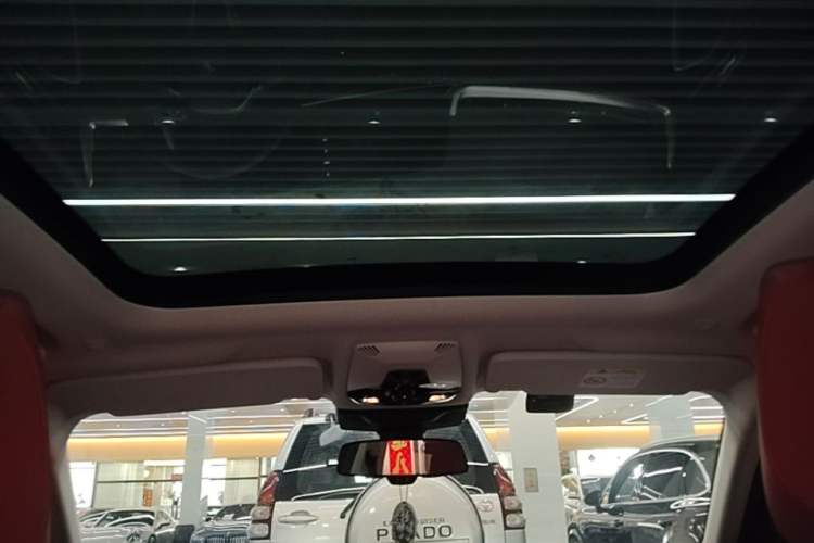 Used BMW iX1 2023 eDrive25L X Design Package Headliner