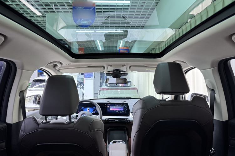 Used BMW iX1 2023 eDrive25L M Sport Package Headliner