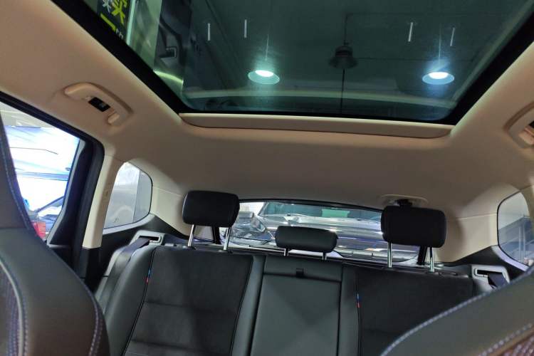 Used BMW iX1 2023 eDrive25L M Sport Package Headliner