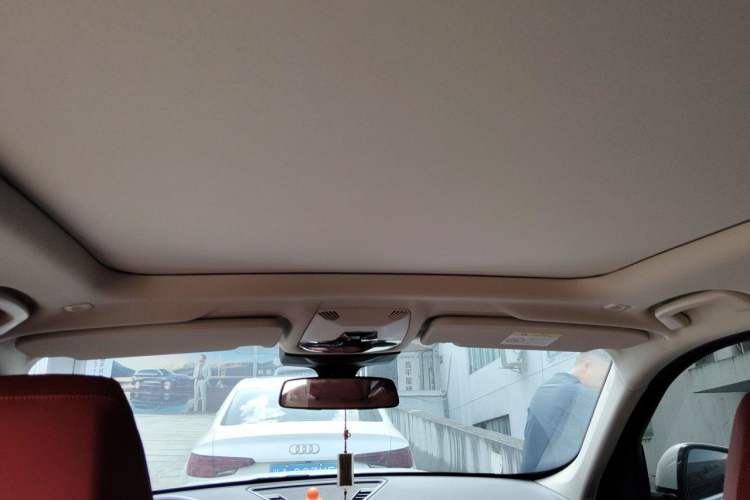 Used BMW iX1 2023 eDrive25L M Sport Package Headliner