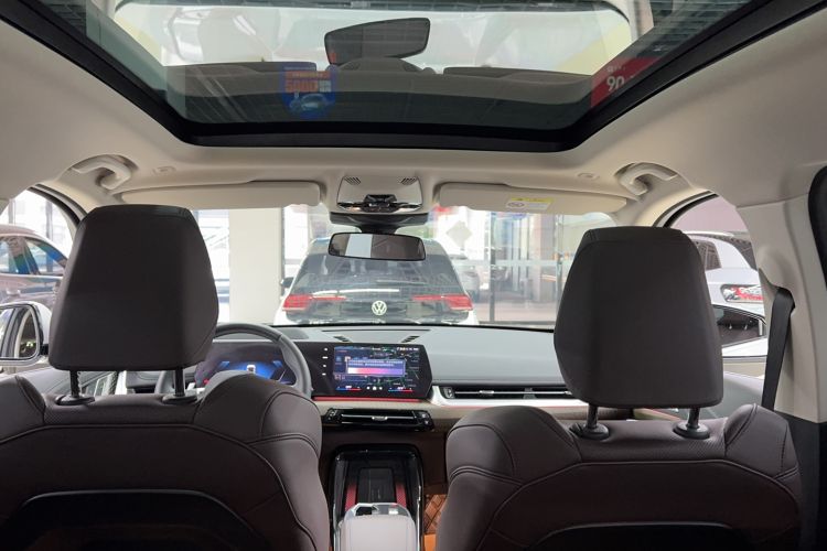 Used BMW iX1 2023 xDrive30L X Design Package Headliner