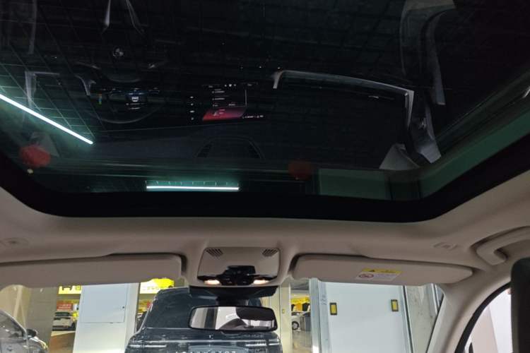 Used BMW iX1 2023 eDrive25L X Design Package Headliner