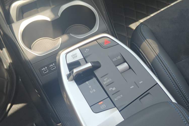 Used BMW iX1 2023 xDrive30L M Sport Package Interior 1
