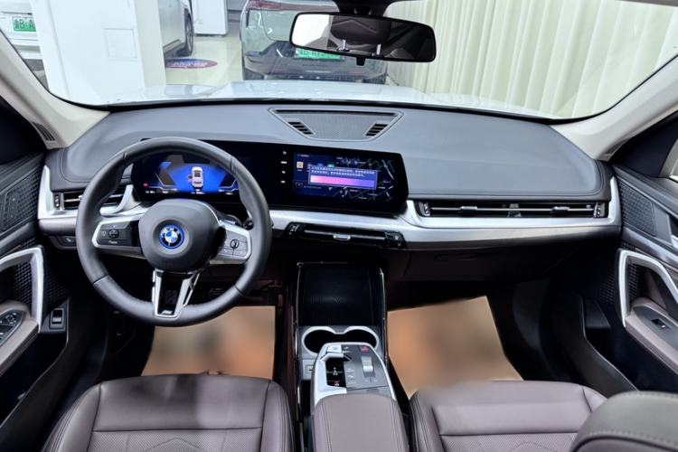 Used BMW iX1 2023 eDrive25L M Sport Package Interior 2