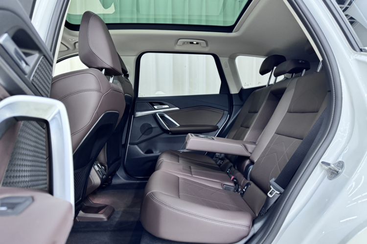 Used BMW iX1 2023 eDrive25L M Sport Package Interior 3