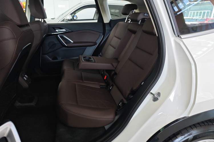 Used BMW iX1 2023 eDrive25L X Design Package Interior 4
