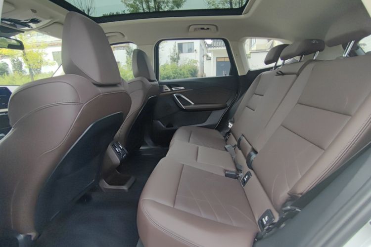 Used BMW iX1 2023 xDrive30L X Design Package Interior 5