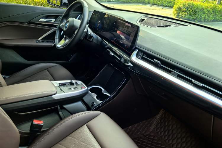 Used BMW iX1 2023 eDrive25L X Design Package Interior 5