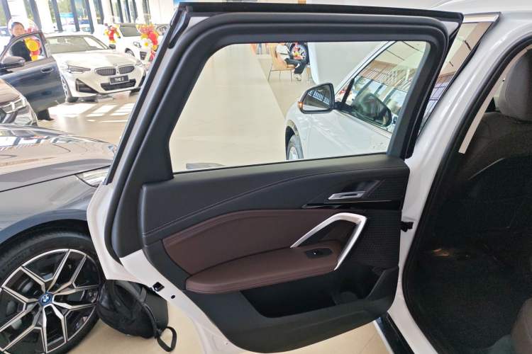 Used BMW iX1 2023 eDrive25L X Design Package Interior 8
