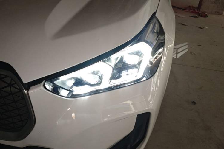Used BMW iX1 2023 xDrive30L M Sport Package Left Front Headlight