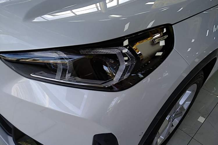 Used BMW iX1 2023 eDrive25L M Sport Package Left Front Headlight