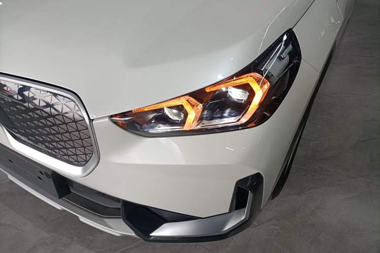 Used BMW iX1 2023 eDrive25L X Design Package Left Front Headlight