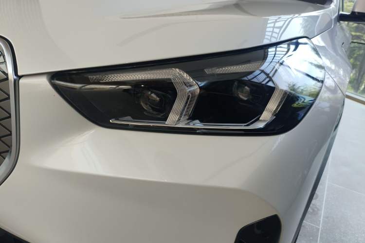 Used BMW iX1 2023 eDrive25L X Design Package Left Front Headlight