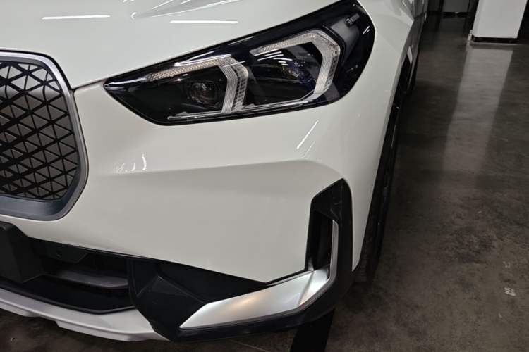 Used BMW iX1 2023 xDrive30L X Design Package Left Front Headlight