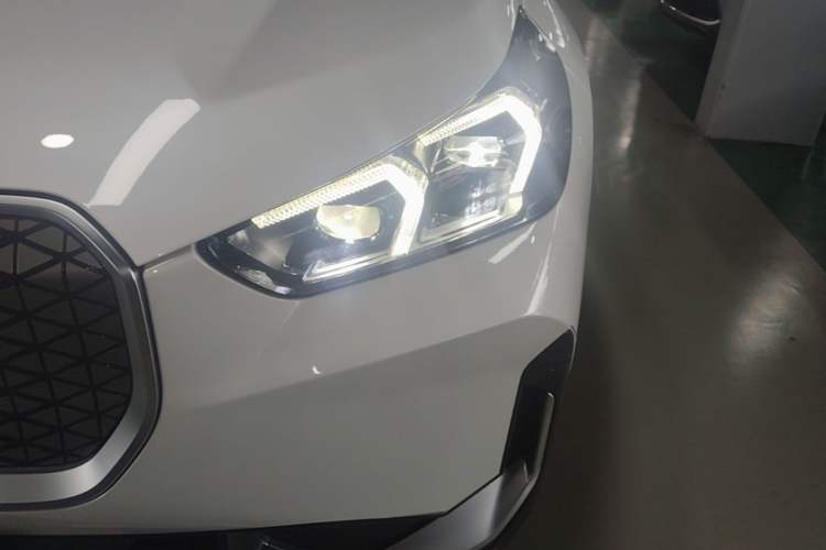 Used BMW iX1 2023 xDrive30L X Design Package Left Front Headlight