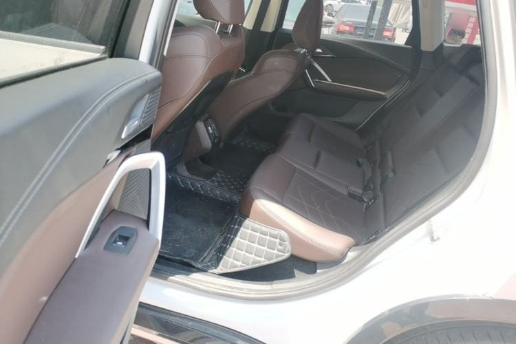 Used BMW iX1 2023 eDrive25L X Design Package Left Rear Seat