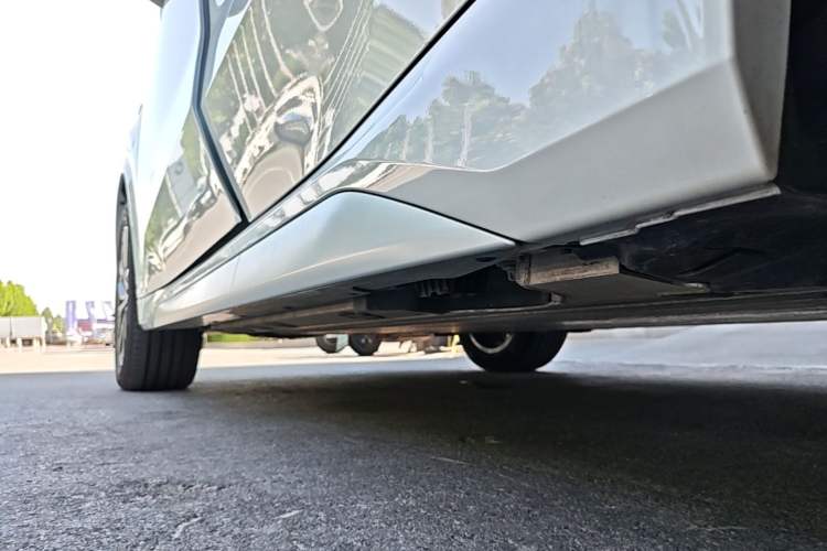 Used BMW iX1 2023 eDrive25L M Sport Package Left Side Sill