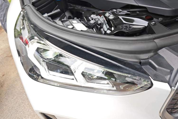 Used BMW iX1 2023 eDrive25L M Sport Package Right Front Headlight