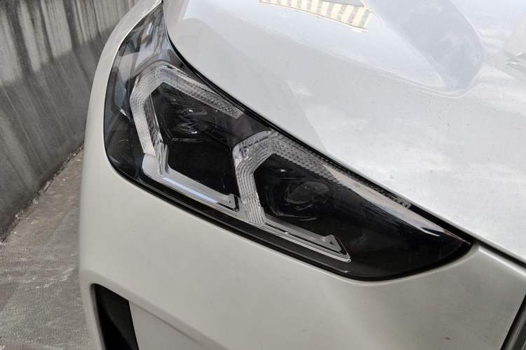Used BMW iX1 2023 eDrive25L M Sport Package Right Front Headlight