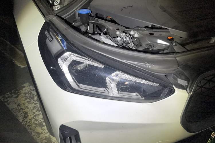 Used BMW iX1 2023 eDrive25L X Design Package Right Front Headlight