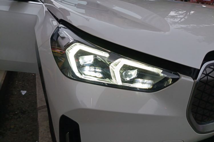 Used BMW iX1 2023 eDrive25L X Design Package Right Front Headlight