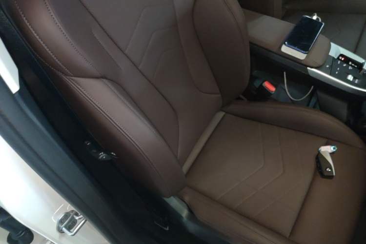 Used BMW iX1 2023 eDrive25L X Design Package Right Front Seat