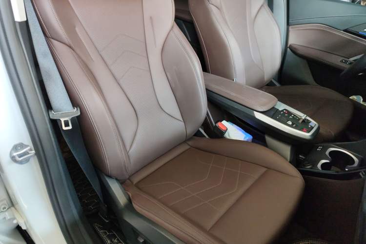 Used BMW iX1 2023 eDrive25L X Design Package Right Front Seat