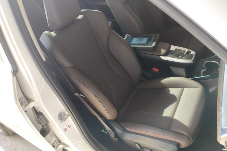 Used BMW iX1 2023 xDrive30L X Design Package Right Front Seat
