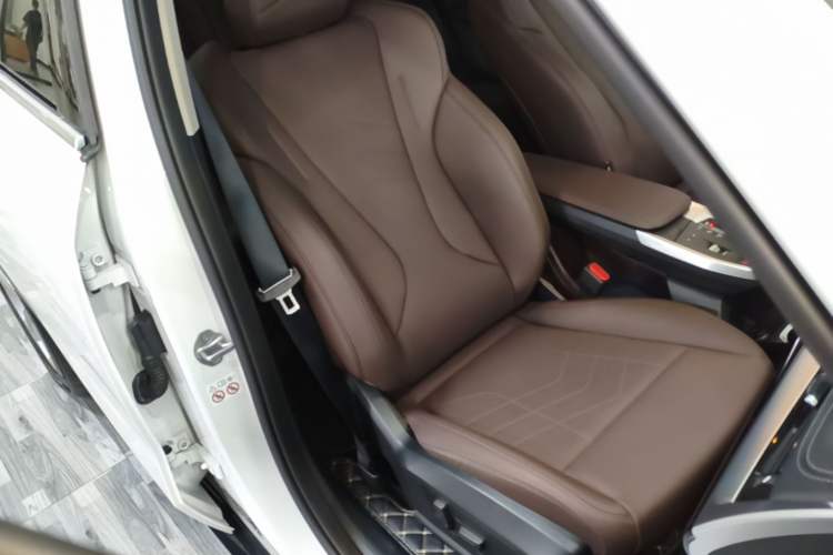 Used BMW iX1 2023 eDrive25L X Design Package Right Front Seat