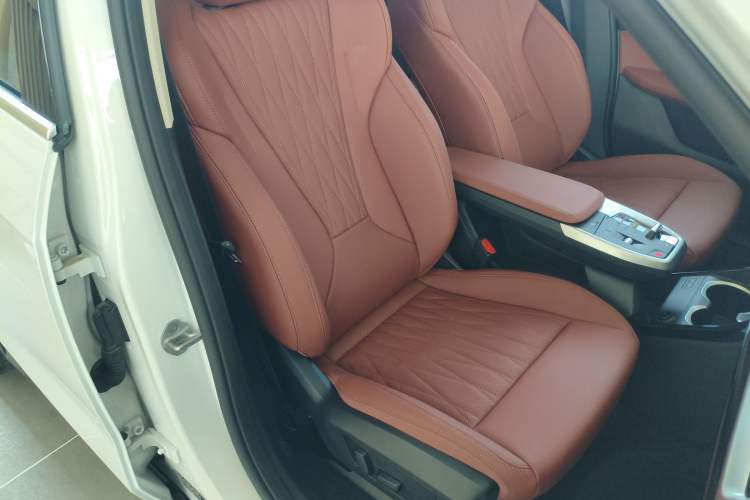 Used BMW iX1 2023 eDrive25L X Design Package Right Front Seat