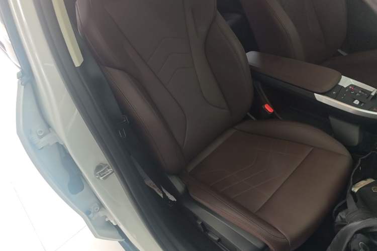Used BMW iX1 2023 eDrive25L X Design Package Right Front Seat