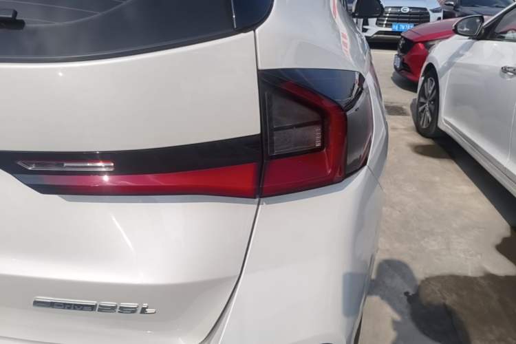 Used BMW iX1 2023 eDrive25L M Sport Package Right Rear Taillight